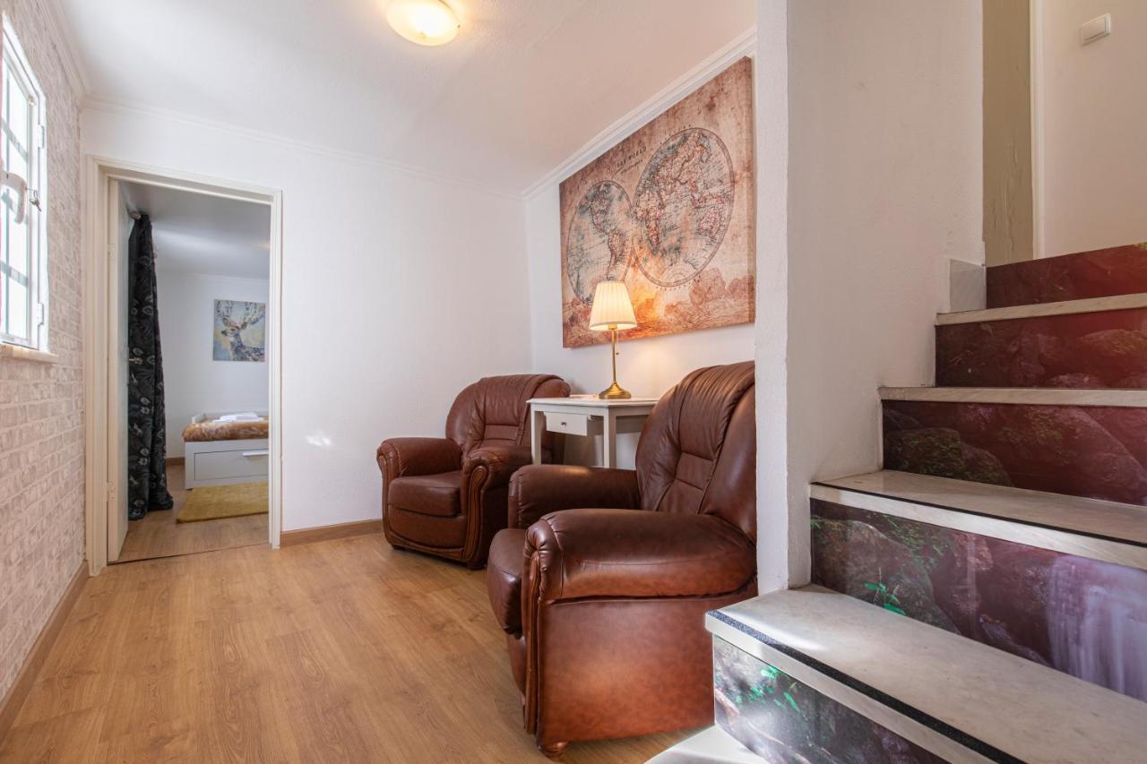 3 Bedroom Apt Near Av. Liberdade Lissabon Exterior foto
